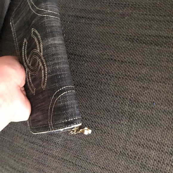 Chanel denim wallet - Picture 2 of 7
